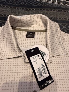 Oakley Light Gray Dot-Pattern Golf Polo